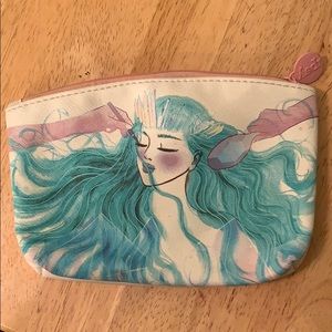 Ipsy travel makeup bag